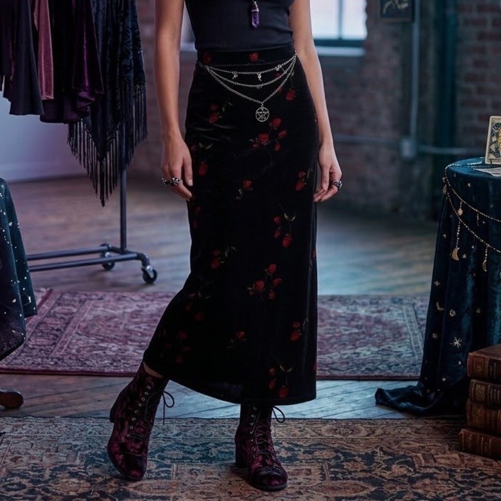 Vintage 90s Kathie Lee Velvet Rose Maxi Skirt Whimsigoth Dark Romance Goth